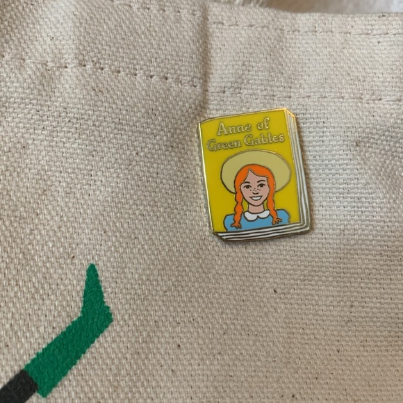 Anne of Green Gables BabyLit Mini Canvas Tote and Pin - Picture 2 of 10